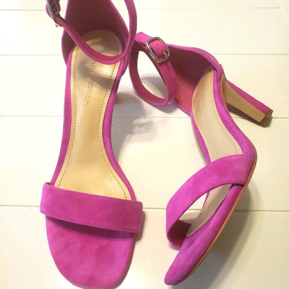 Marc Fisher Fuschia Suede Heels